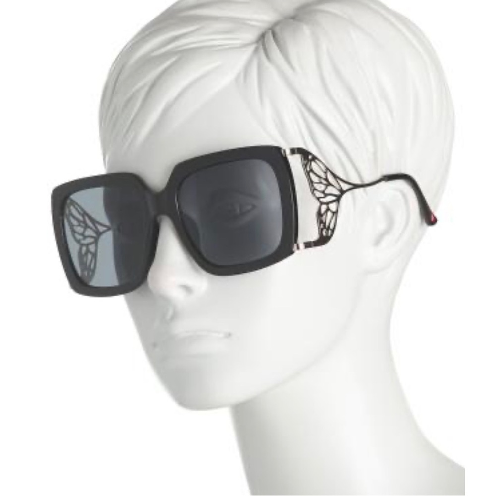 Betsey Johnson Black Oversized Square Sunglasses with Decorative Temples - Picture 3 of 3